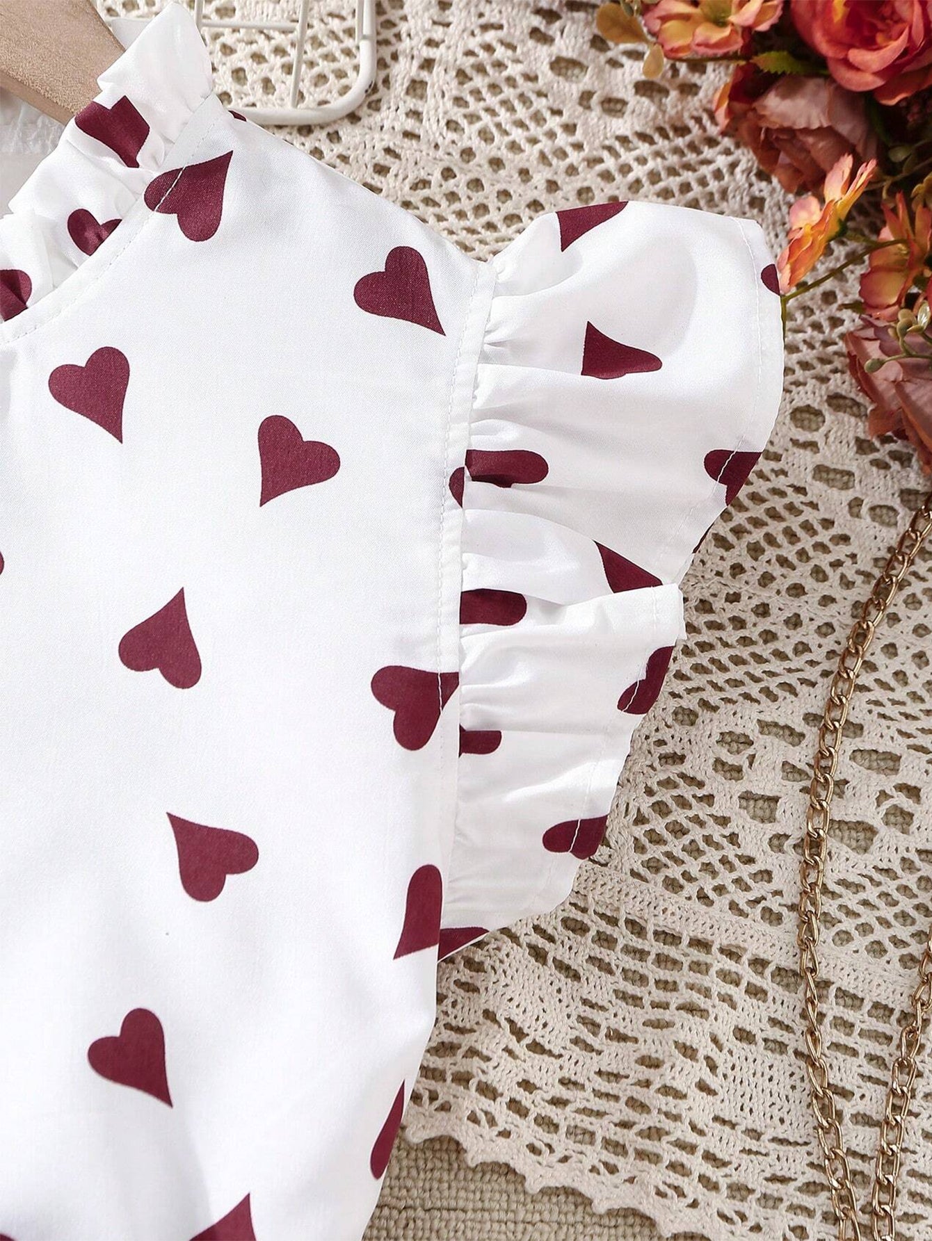 Girls' Heart Print Flutter Sleeve Top & Black Shorts Set Wholesale