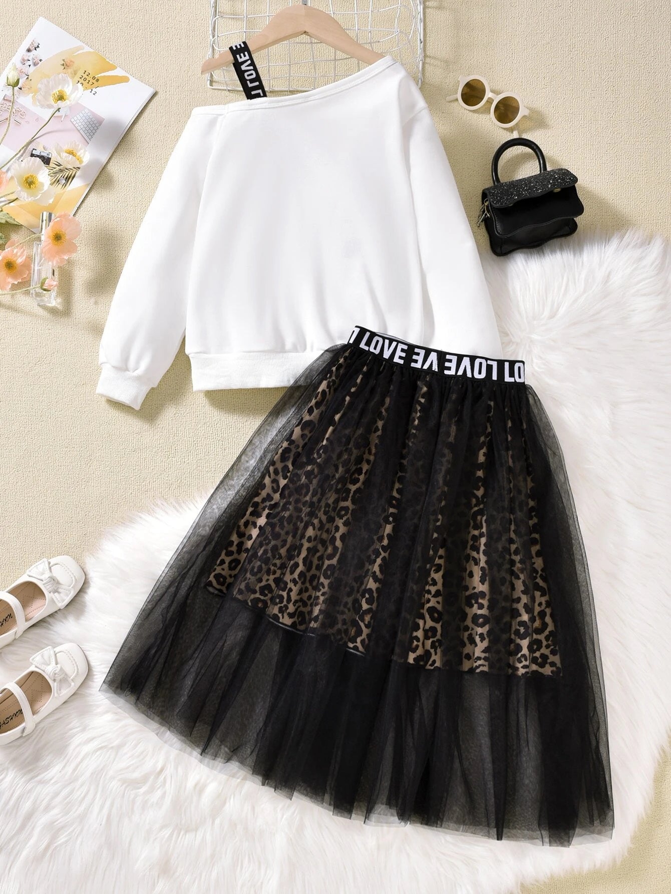 Girls'Sweatshirt and Leopard Print Tulle Skirt Set Wholesale