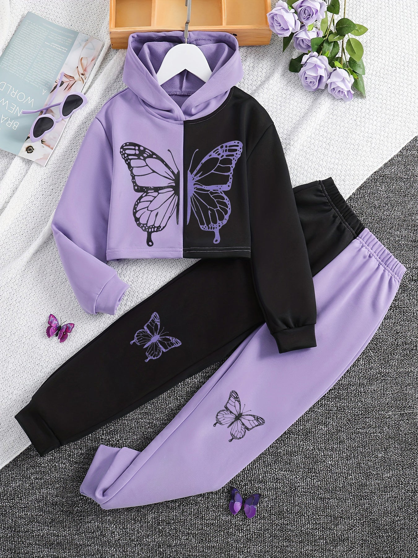 Girls' Butterfly Print Color-Block Hoodie & Jogger Set Wholesale