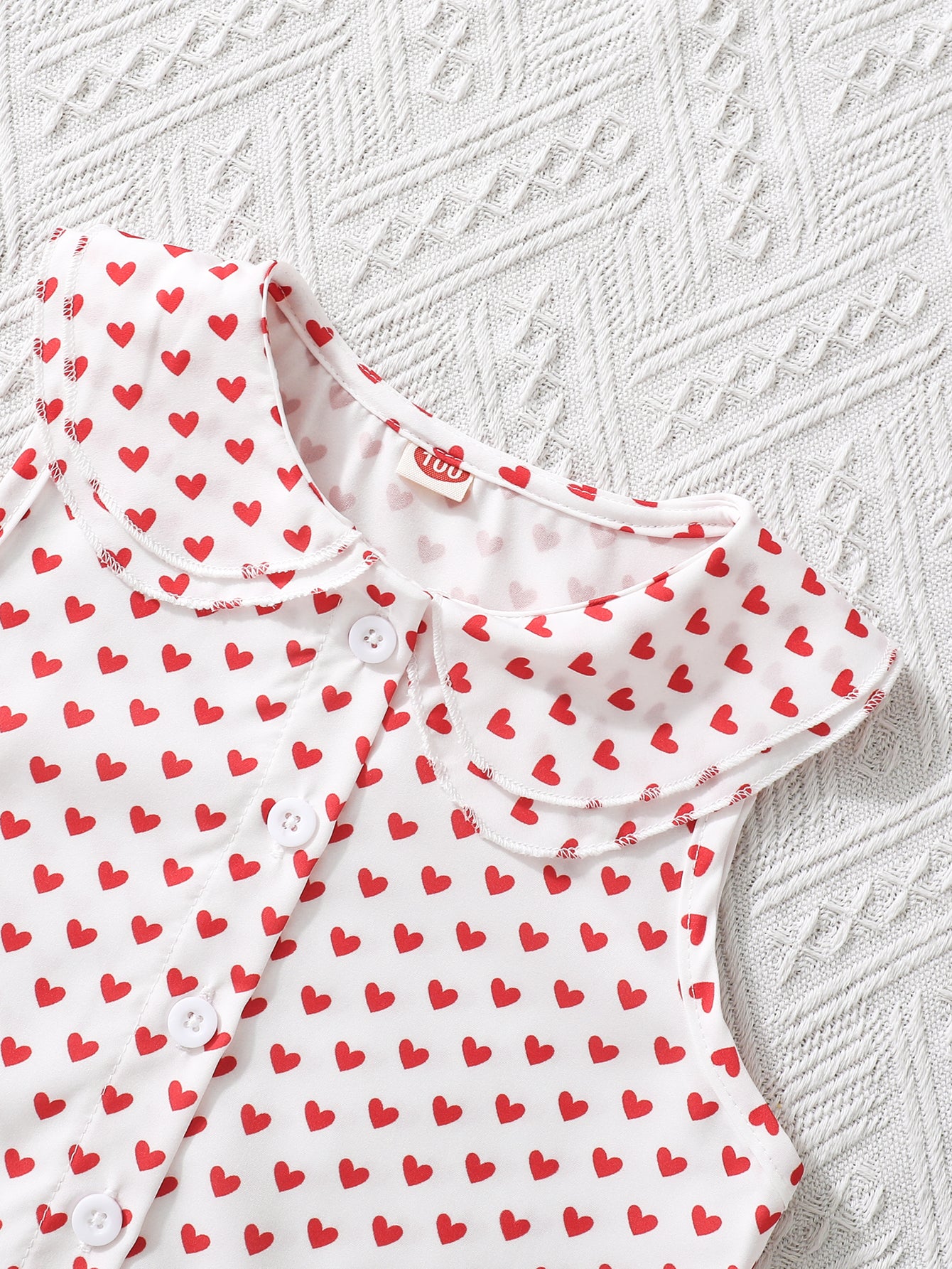 Girls' Pleated Skirt and Heart-Print Blouse Set Wholesale